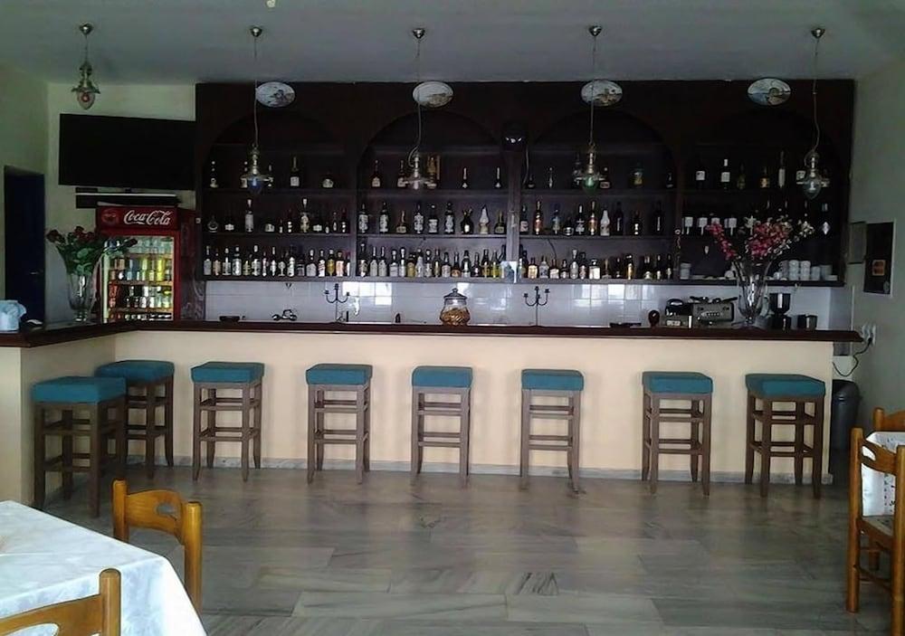 佩特迪酒店 伊奥斯乔拉 外观 照片